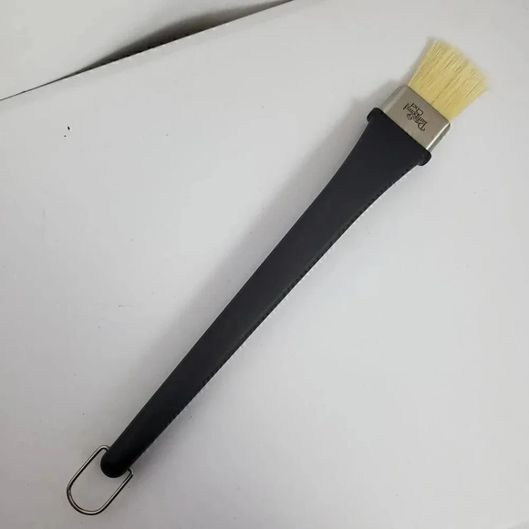 THE PAMPERED CHEF BBQ Grill Barbecue Basting Brush Retired Discontinued Smoker - Picture 2 of 3